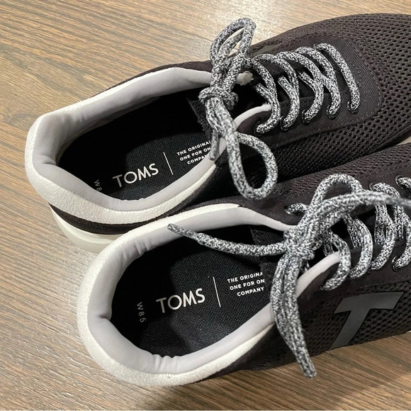 TOMS Arroyo Black Canvas Mesh Retro Inspired Lace Up Sneakers Women 8.5 - Picture 6 of 10